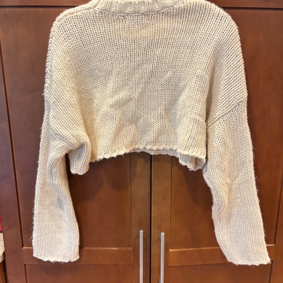 Edikted Mega Star Cropped Knit Sweater - Picture 4 of 4
